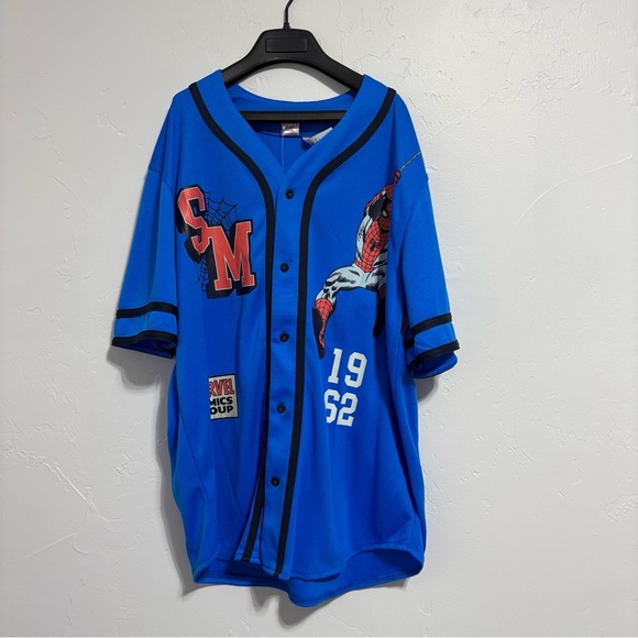 Marvel Isaac Morris Limited Spiderman NWT Jersey Button Front Shirt Adult Small - Picture 1 of 9
